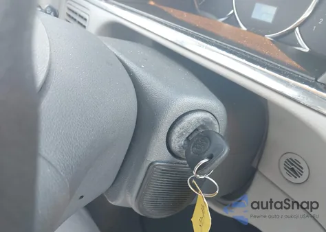 2007 Buick Lacrosse Cx z USA, uszkodzony, nr VIN 2G4WC582371237709